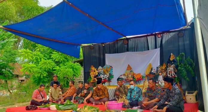 Tradisi Wiwitan Kelompok Tani di Plumpang yang Masih Terjaga