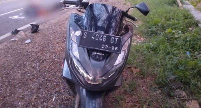 Kecelakaan Motor dan Truk di Jalan Tuban Bancar Mengakibatkan Dua Korban Tewas