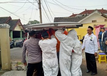 Warga Gedongombo Ditemukan Meninggal di Rumah Diduga Karena Sakit Lambung