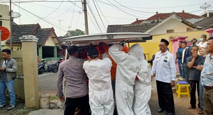 Warga Gedongombo Ditemukan Meninggal di Rumah Diduga Karena Sakit Lambung