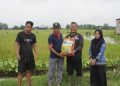 Pemkab Tuban Salurkan Bantuan Benih Padi untuk Petani yang Terdampak Banjir