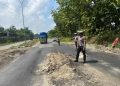 Jalan Lintas Selatan Tuban Kembali Rusak Hanya Sehari Setelah Dibuka