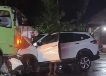 Kecelakaan Jalan Tuban-Widang, Lima Orang Luka-luka Tabrakan Mobil dan Truk