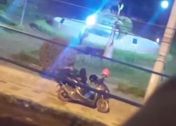 Sejoli Bermesraan di Tempat Umum Jadi Sorotan Kepala Satpol PP Tuban