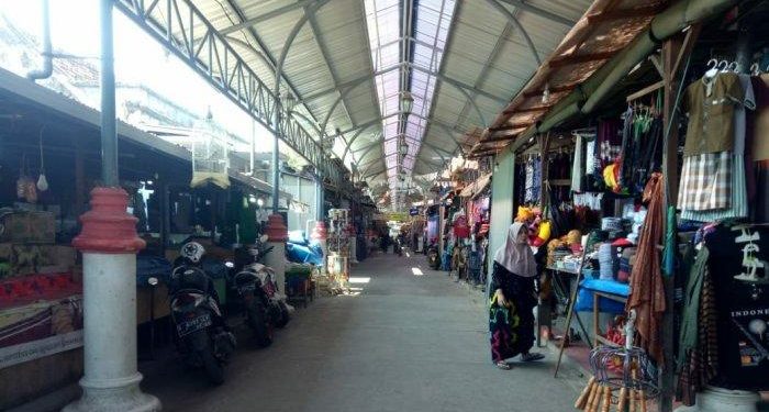 Tiga Tahun Terakhir Wisata Religi Masih Menjadi Pilihan Utama