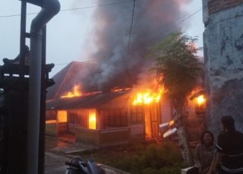 Dua Rumah di Bangilan Tuban Terbakar Diduga karena Obat Nyamuk Bakar
