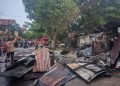 Kulkas Korslet Kebakaran di Warung Makan Depan SMKN 2 Tuban