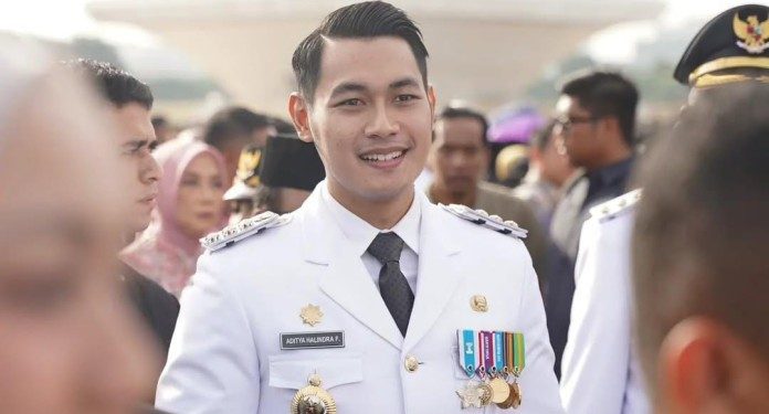Bupati Tuban Periode 2025-2030 Resmi Dilantik Aditya Halindra