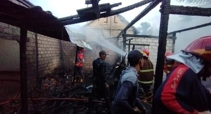 Lupa Mematikan Tungku, Dapur Warga Hangus Terbakar Api
