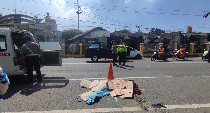 Dua Pelajar Lamongan Meninggal Dunia Akibat Kecelakaan di Jalan Tuban-Widang