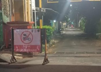 Warga Keluhkan Padatnya Tukang Becak di Gang Karena Perubahan Jalur di Tuban
