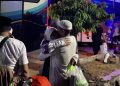 Kepulangan Jemaah Haji Tuban Disambut Keluarga Sejak Sore