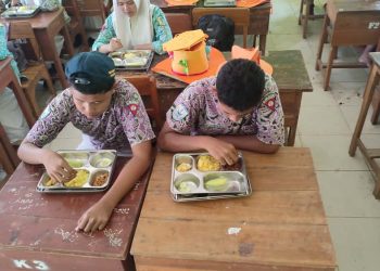 Menu Bergizi SPPG dan Solusi untuk Masalah Sampah Dapur yang Menumpuk