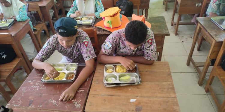 Menu Bergizi SPPG dan Solusi untuk Masalah Sampah Dapur yang Menumpuk