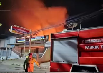 Kebakaran Besar Melanda Kerek dengan Api Padam Setelah 3 Jam