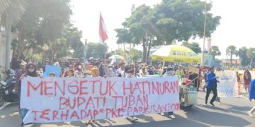 PKL Boom dan PMII Tuban Desak Pemkab Kembalikan Mereka ke Alun-Alun