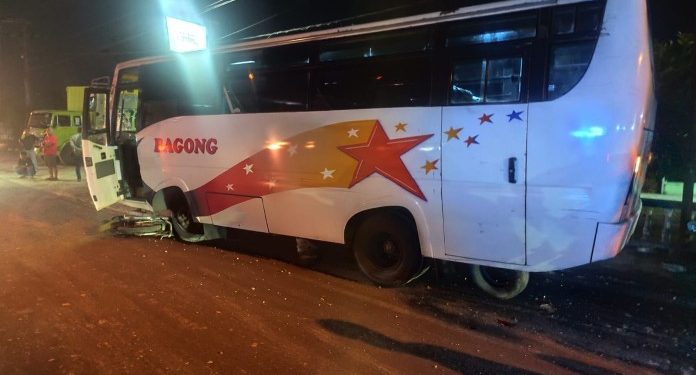 Warga Mrutuk Tewas Tertabrak Bus Setelah Belok Kanan Tak Hati-Hati di Jalur Tuban Widang