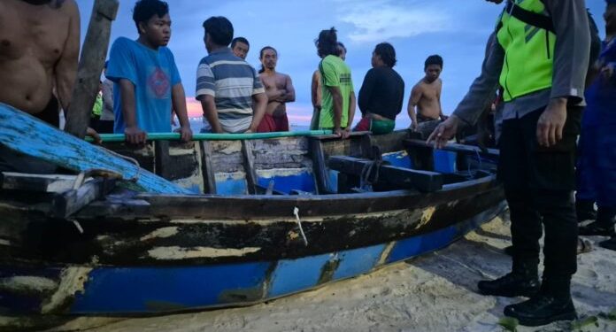 Nelayan Socorejo Hilang di Laut, Perahu Ditemukan Tanpa Awak di Perairan Jenu