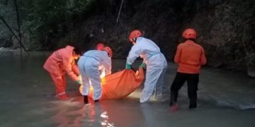 Lansia Ditemukan Meninggal Mengapung di Sungai Semanding